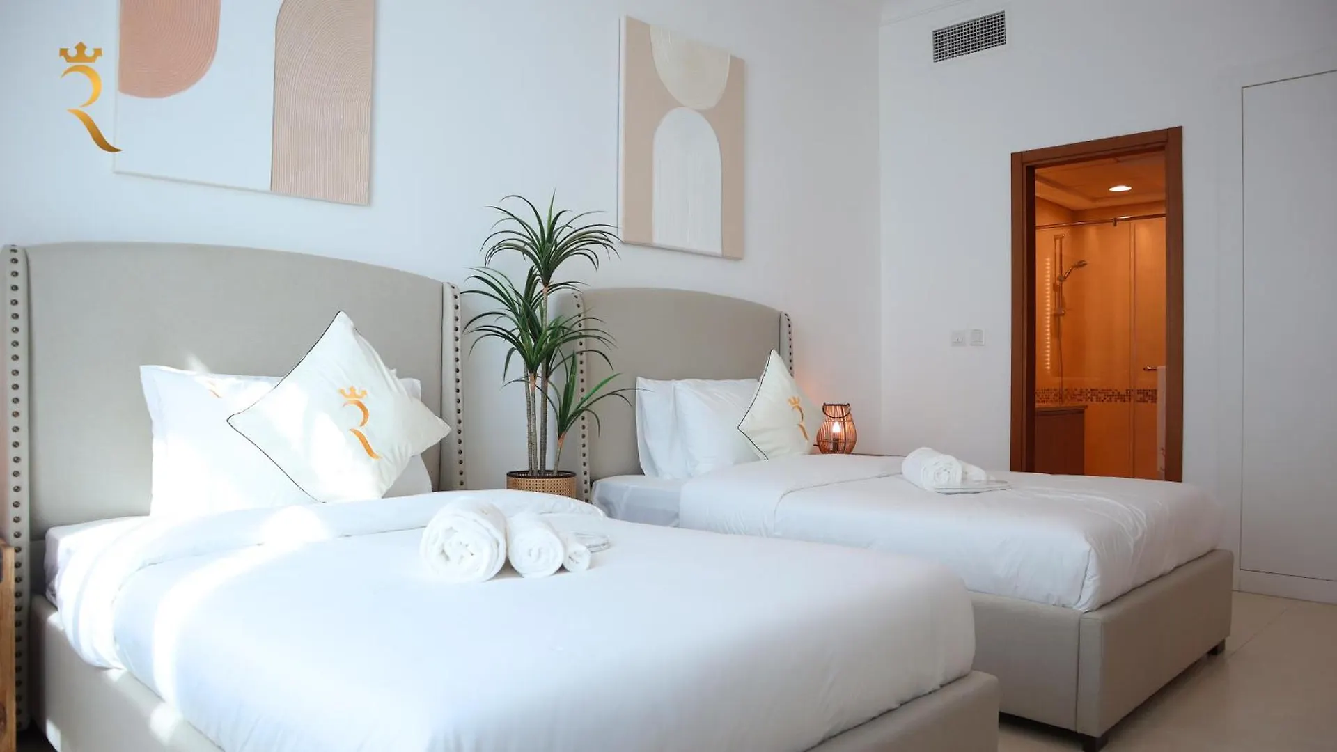 Elegant 2Br Golf View Oasis With Maids Room In Yas Island Abu Dzabi Apartman