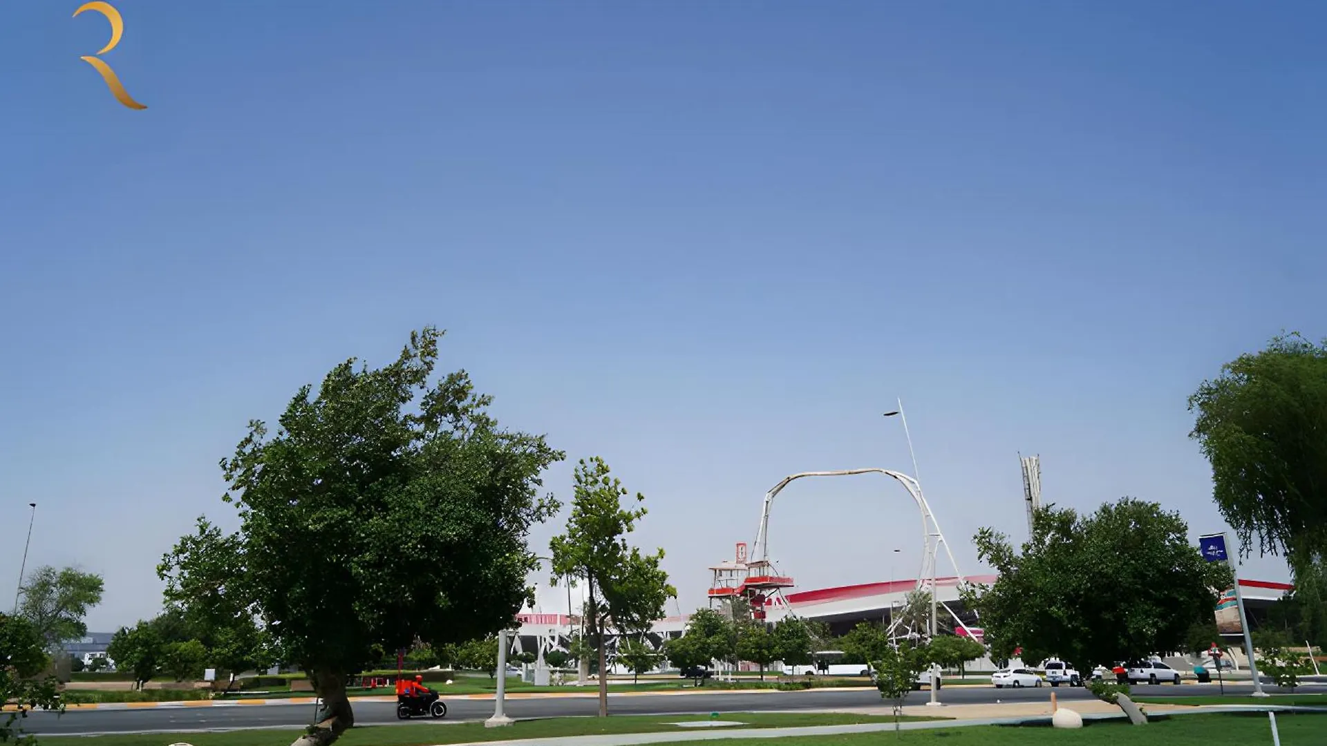 Elegant 2Br Golf View Oasis With Maids Room In Yas Island Abu Dhabi