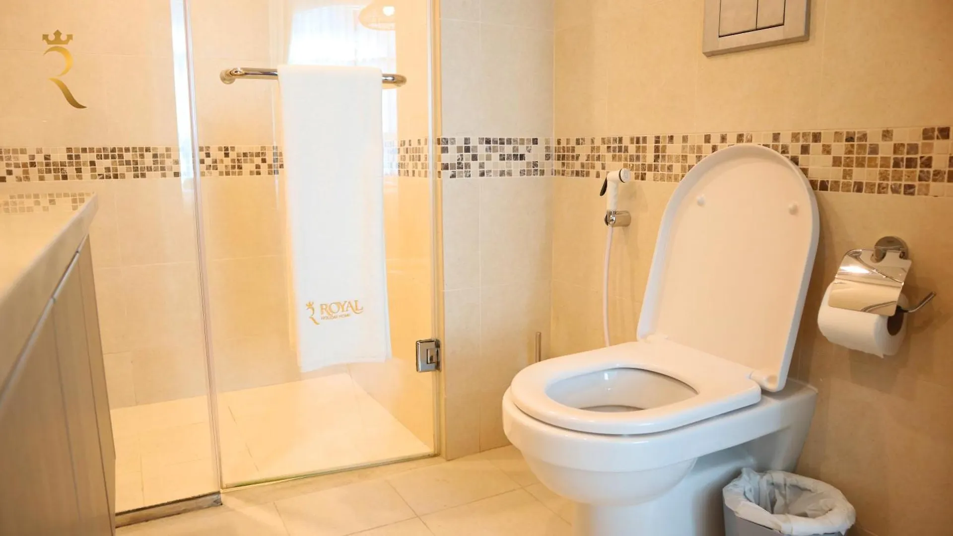 Elegant 2Br Golf View Oasis With Maids Room In Yas Island Abu Dhabi United Arab Emirates