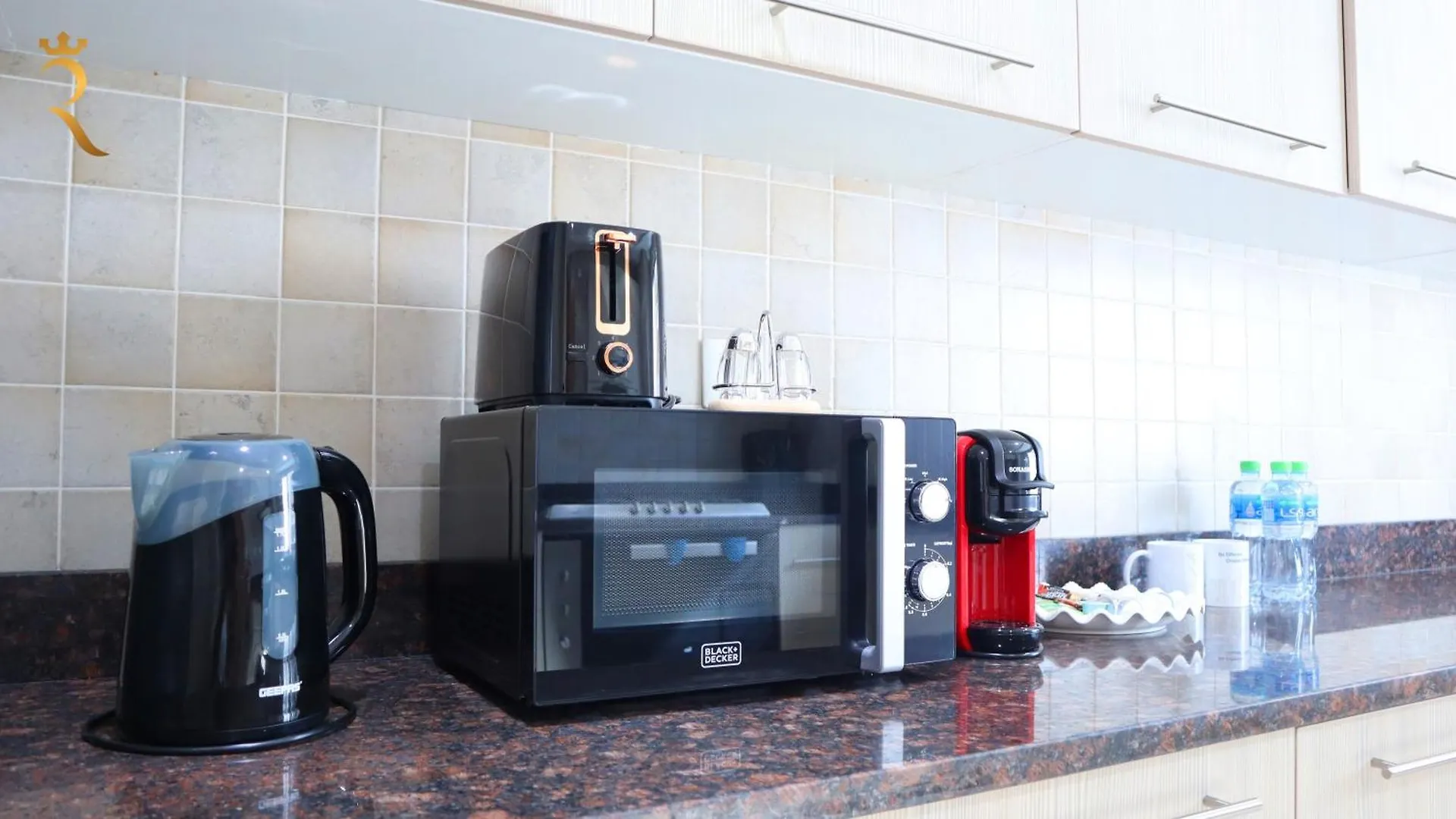 Apartment Elegant 2Br Golf View Oasis With Maids Room In Yas Island Abu Dhabi